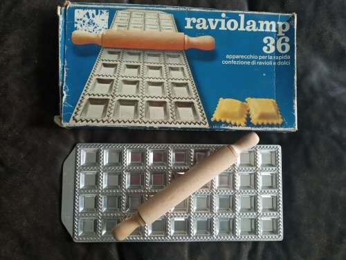 Vintage Torino IPS `raviolamp 36` for the easy and fast production of Ravioli Ravioli Pasta Mold