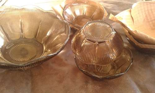 Vintage Anchor Nicking Spicy Brown 8 Pieces Glass Bowls Berry Set Made In USA Original Box