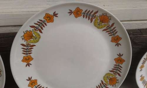 Vintage serving plates clearance