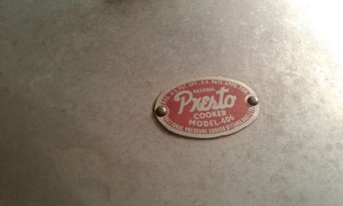 Vintage Presto Pressure Cooker Cooker Model 406 Bakelite Handles