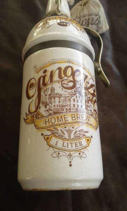 Vintage Thirst And CoLe Mother Earth Pottery 1 Liter Stoneware Ceramic Ginger Beer Home Brew Botttle