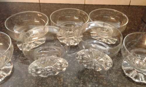 Vintage 1960s Mid Century Modern Set Of 10 Desert Sorbet Glasses Bowls