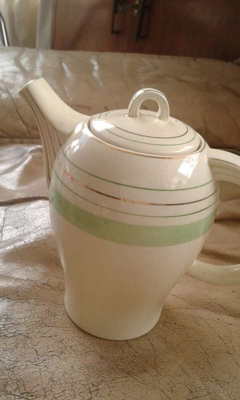 Vintage Woods Ivory Ware Art Deco Coffee Tea Pot