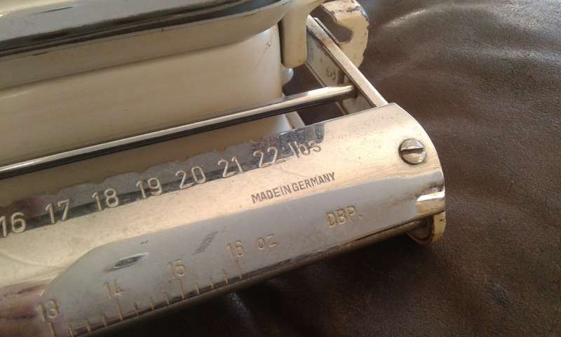 Vintage German 1950s Krups Perla Kitchen Scale In Excellent Condition