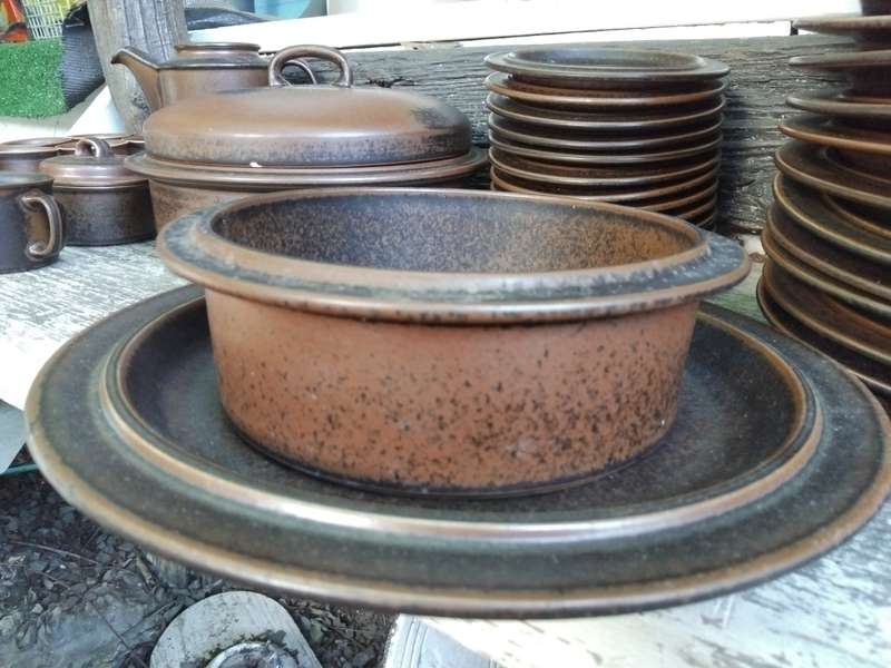 Exceptional Vintage Finland Arabia Ruska Wartsila Ulla Procope MCM 123 Pieces Dinner Coffee Set