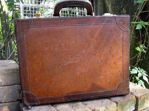 VERY BEAUTIFUL 1970's CALF LEATHER VINTAGE SUITCASE OR BUSINESS CASE, LIGHT BROWN, BEAUTIFUL PATINA