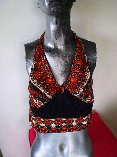 SEXY 1970's Halter Neck HIPPIE STYLE TOP WITH COOL RETRO PATTERN