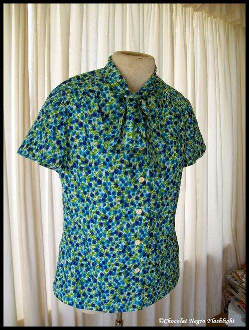 VINTAGE 1950 SUMMER FLOWER BABY DOLL BLOUSE