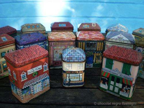 BEAUTIFUL SET OF 15 UNIQUE, SMALL " GALE PITT TINS" VERY COLLECTABLE