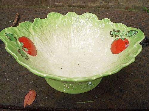 BEAUTIFUL ARTHUR WOOD " SALAD LEAVE" DISH WITH RED PEPPER HANDLE, MARKED