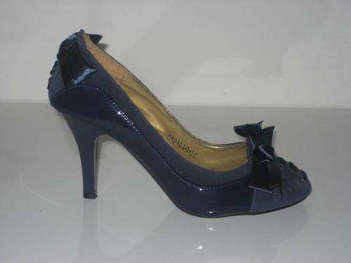 Clearance Sale - 082102Q Blue Heels