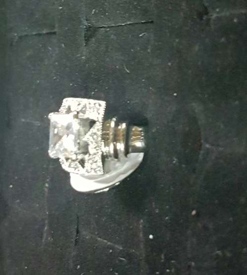 ***Beautiful Tribal Design Square silver Ring***