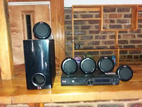 LG 5.1 Channel Home Theatre System
