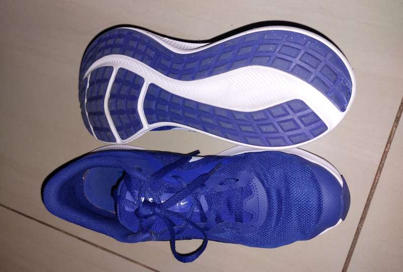 Nike Downshifter 10`s Running Shoes Size 7