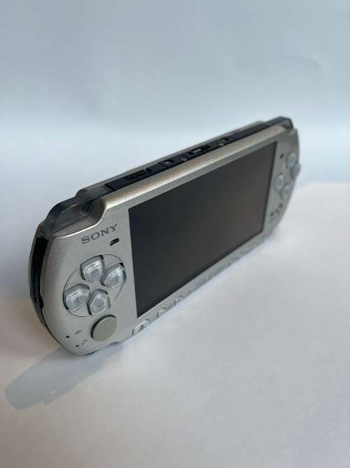 PSP-3000 Kingdom Hearts Edition and Games