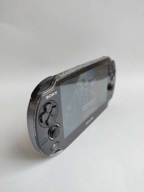 PS Vita OLED and Games