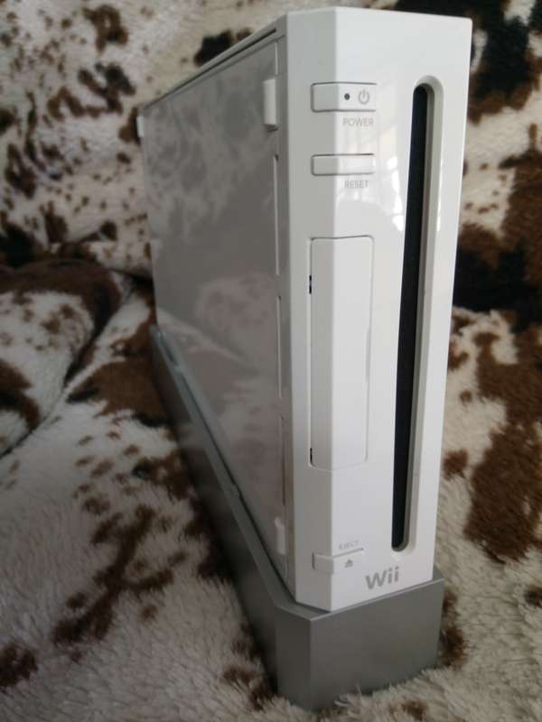 Wii Console with 1TB Harddrive and 250 Games