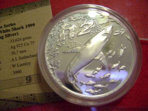 1999 SILVER R2 SHARK WITH SERTIFICATE NO 09 - PROOF
