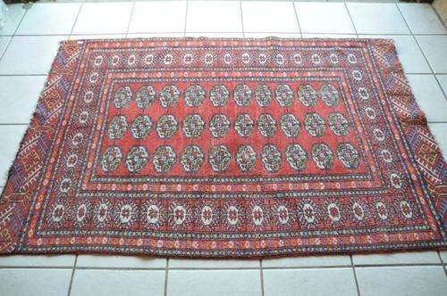 Persian HANDMADE carpet 1,2 m x 1,9 m