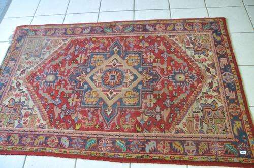 PERSIAN CARPET 124 CM X 190 CM