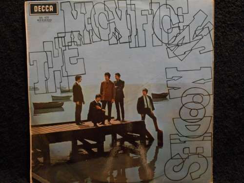 THE MOODY BLUES - THE MAGNIFICENT MOODIES - VINYL LP