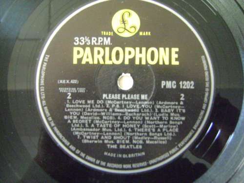 THE BEATLES - PLEASE PLEASE ME - VINYL LP