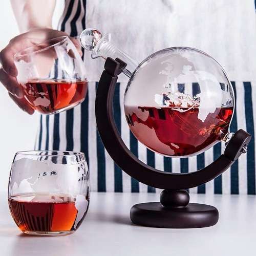 whiskey Globe-Shaped  Decanter Set