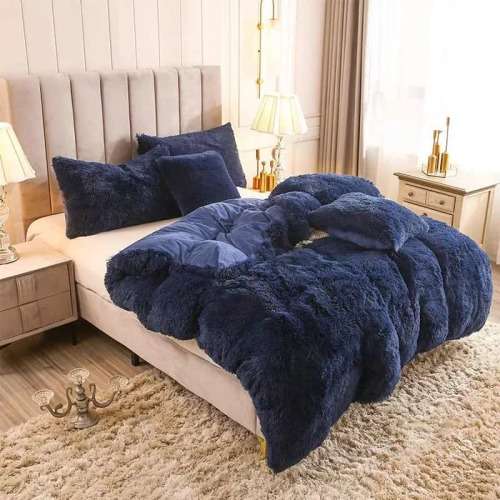 Fluffly Comforter