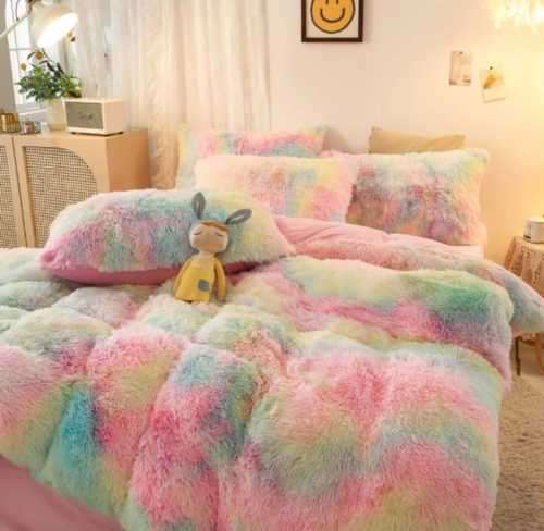 fluffy comforters