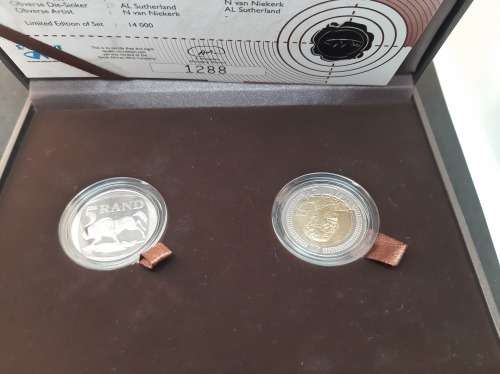 Nelson Mandela Commemorative R5 Coin Set