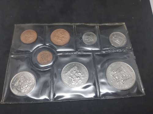 1977 Circulation UNC Coin Set