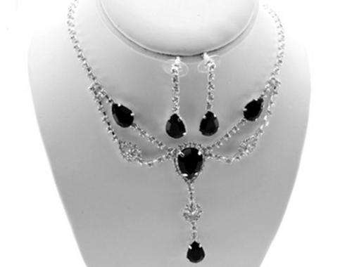 T-SHAPE RHINESTONES AND BLACK LUCITE BEADS - NECKLACE AND EARRINGS SET