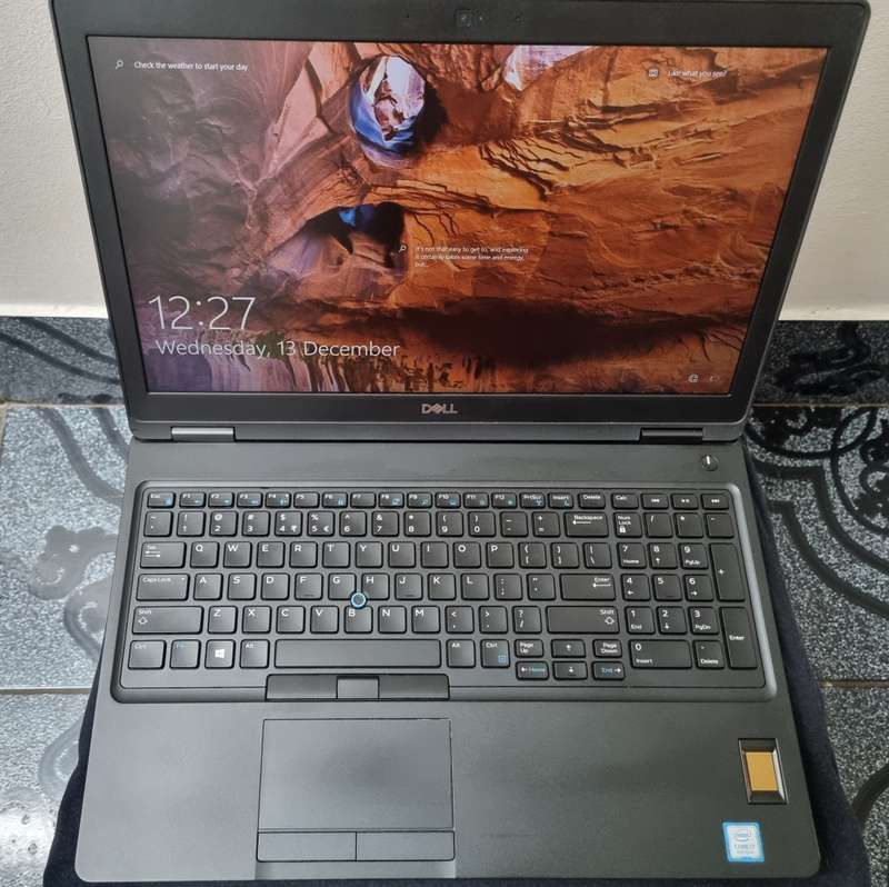 *Fast!*Dell Latitude 5590-i7-8650u,16 gig ram, 15.6 inch FHD 1080p, 512ssd