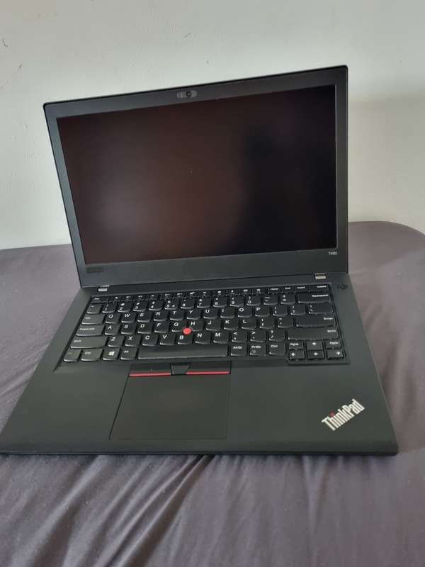 Lenovo t480 i5 8350u touchscreen Fhd1080p, 16gb,256ssd