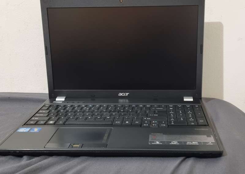 Acer travelmate 5760 i5, 8 gig ram 500gb hd