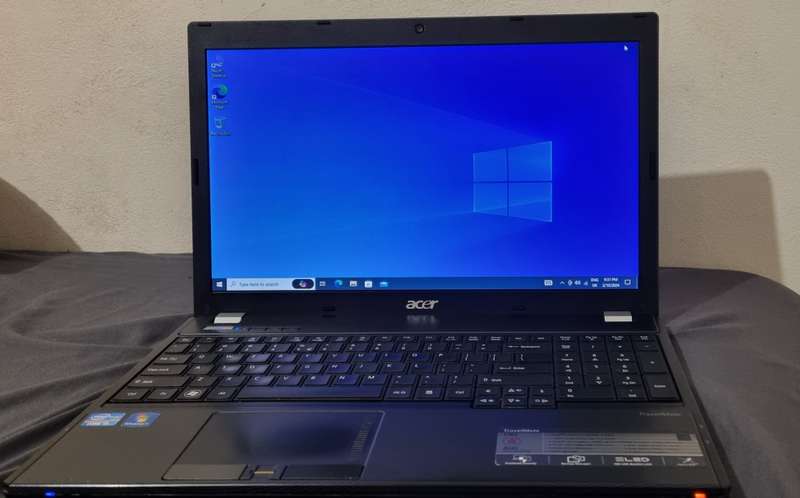 Acer travelmate 5760 i5, 8 gig ram 500gb hd