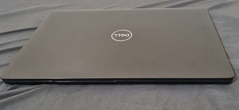 Dell Latitude i7 9th gen,32gb ram, 512nvme ssd, Fhd1080p