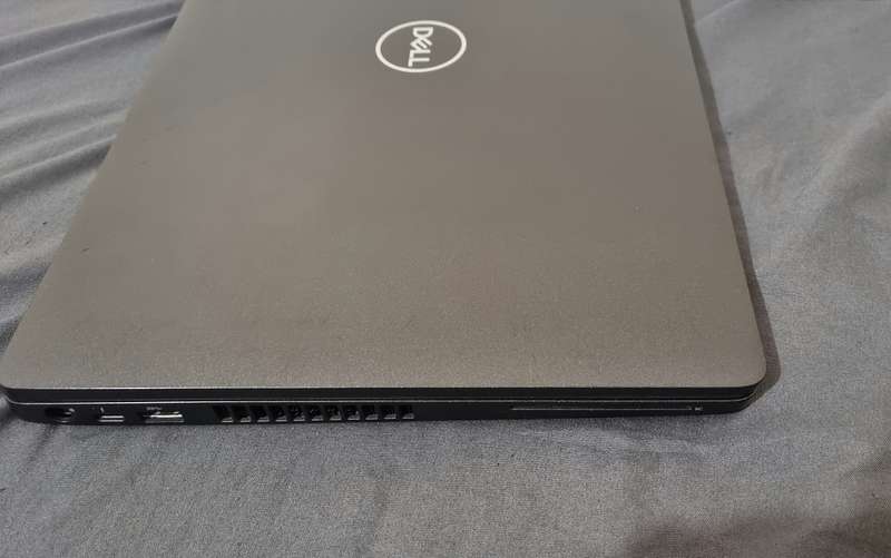 Dell Latitude i7 9th gen,32gb ram, 512nvme ssd, Fhd1080p