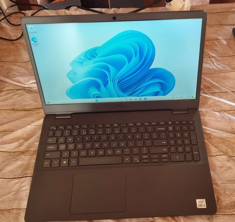10th gen Dell vostro 3501, 16gb ram, 1tbb hdd