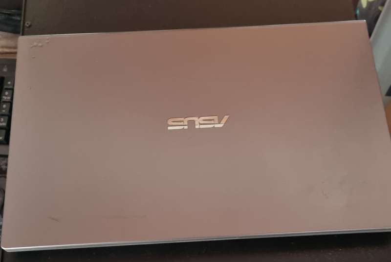 Selling as non-functional*** ASUS X509JA Intel Core i5 10th Gen laptop ***Selling as non-function