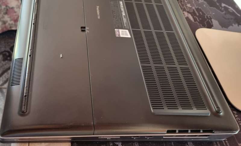 BEAST SPEC 17 Dell precision 7730 i7-8750H,8gb dedicated quadro p4200 gpu, 56Gb ram, 512 nvme ssd