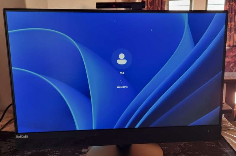 Lenovo ThinkCentre 23.8" M920z All-In-One i7-9700,16GB,256GB SSD - Windows 11 Pro
