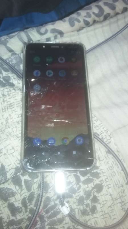 Nokia C2