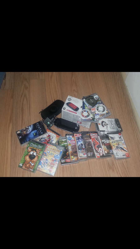 Sony PSP 3004 with games and accesories