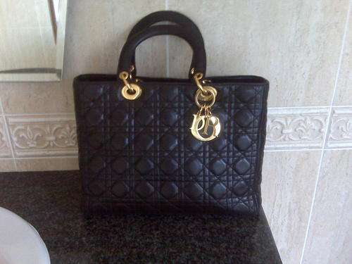 AUTHENTIC BLACK LADY DIOR HANDBAG- PRE OWNED CONDITION