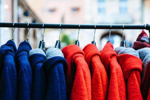 Mixed ladies jacket bundle/bale *min. resale value of R1 500*