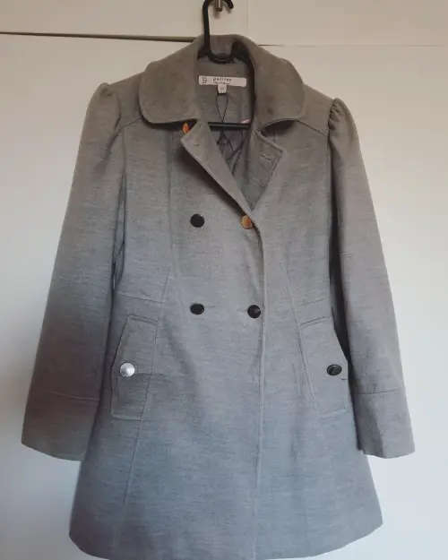 Mixed ladies jacket bundle/bale *min. resale value of R1 500*