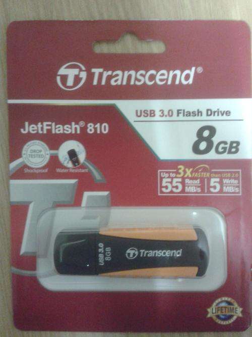 Transcend 8GB USB 3.0 Flash Drive Shockproof and Water Resistant