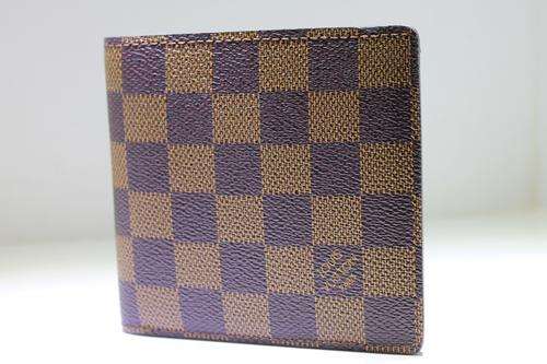 MENS  GENUINE LEATHER LOUIS VUITTON WALLET