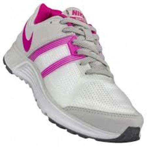 LADIES AUTHENTIC NIKE FURY EMB (SIZE 5 S.A)